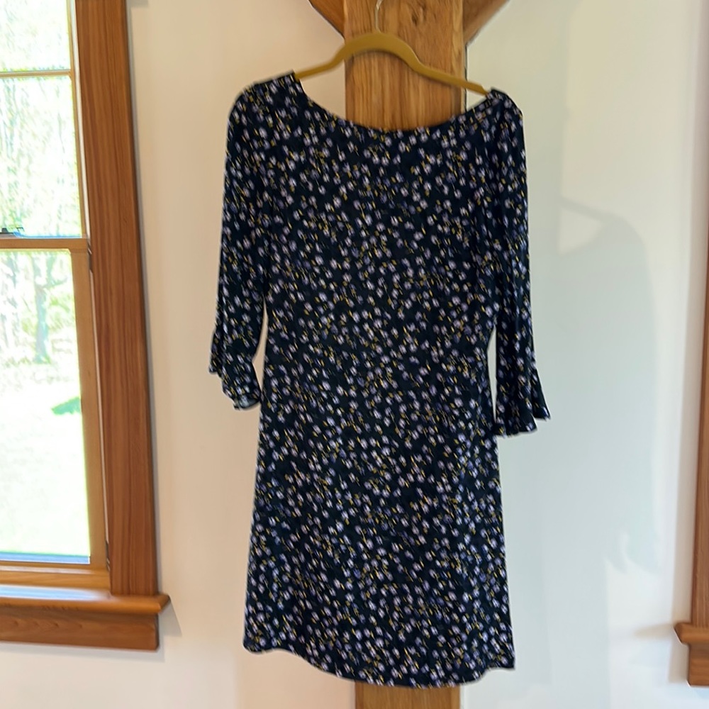 Banana Republic navy floral dress. 3/4 sleeve. Boat neck size 4